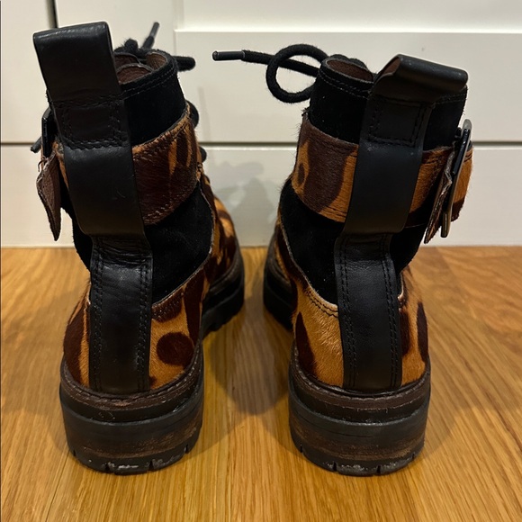 Louise eat Cie Lace Up Cow Hair Moto Boots W5.5 - Picture 3 of 7